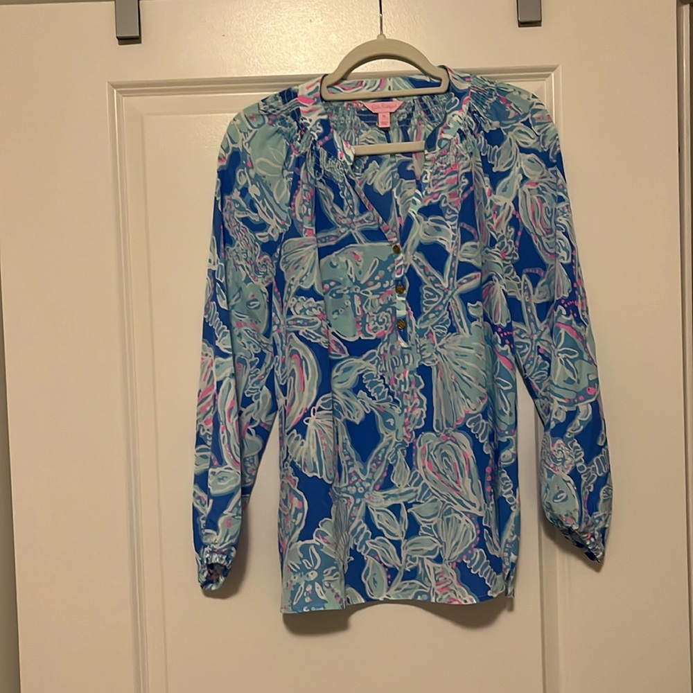 Lilly Pulitzer 100% Silk Elsa Top in Bay Blue Into the Deep - Size M